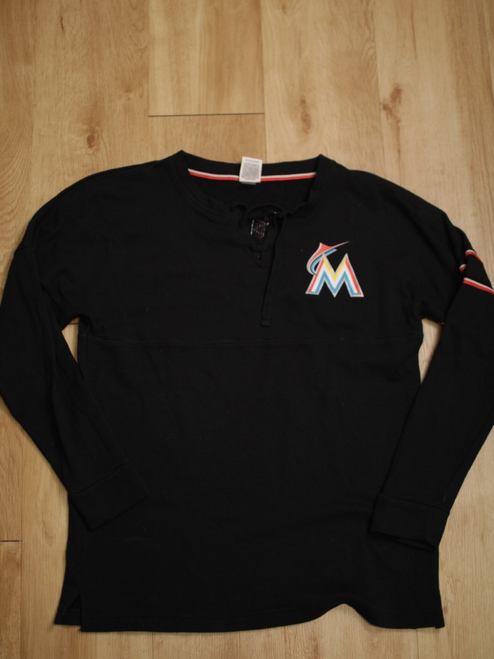 Miami Marlins Black Long-Sleeve Shirt VS PINK